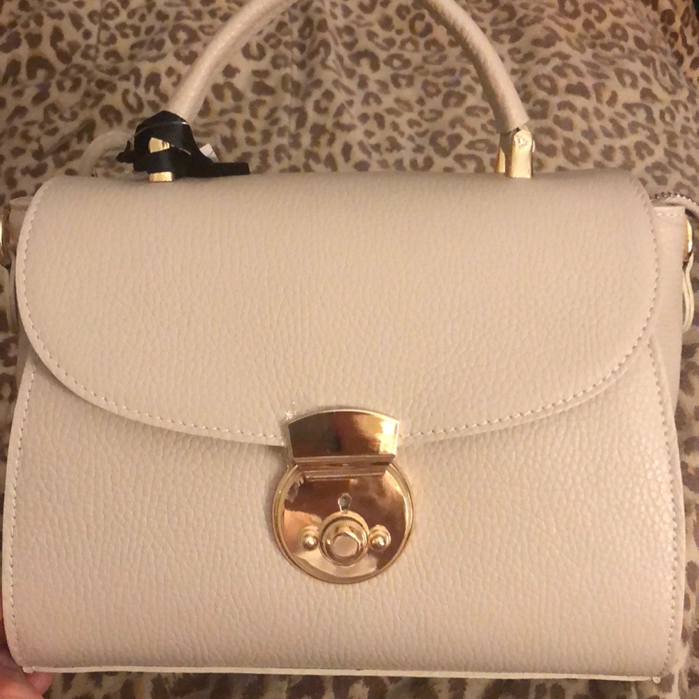 LUANA FERRACUTI Italian Leather Top Handle Bag 🤩